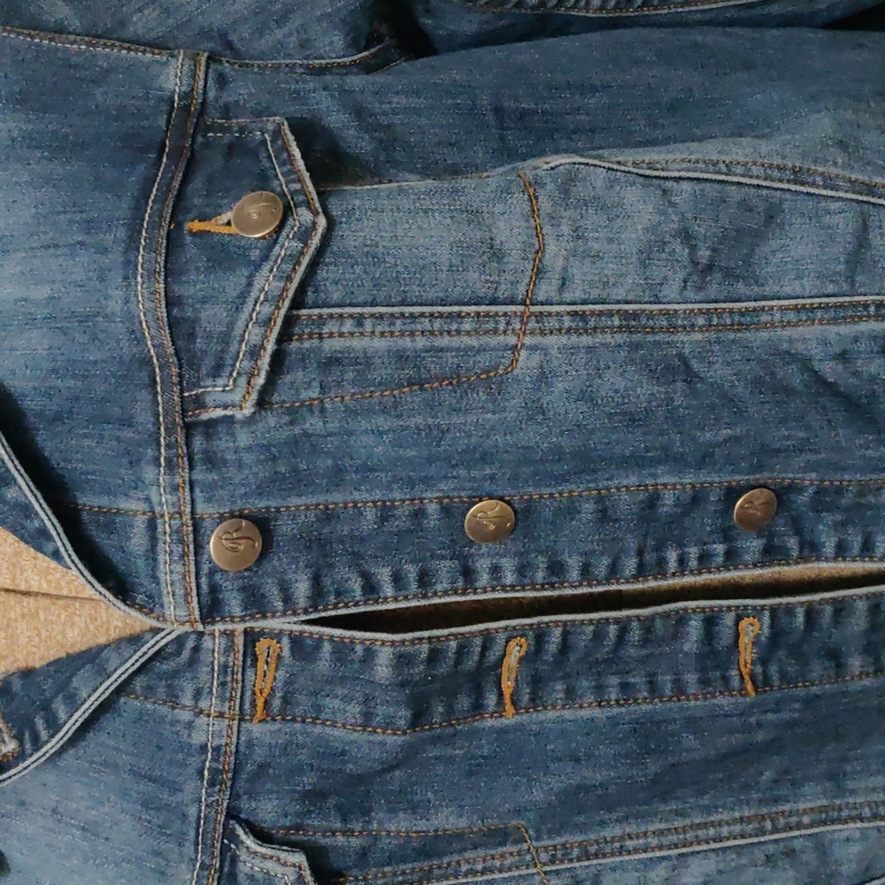 Royalty jean jacket 1x - Picture 2 of 7